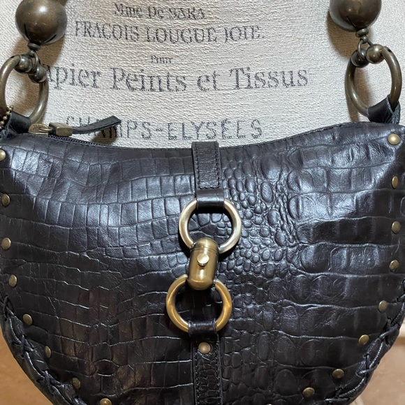 Entra reptile embossed shoulder bag - Picture 3 of 14